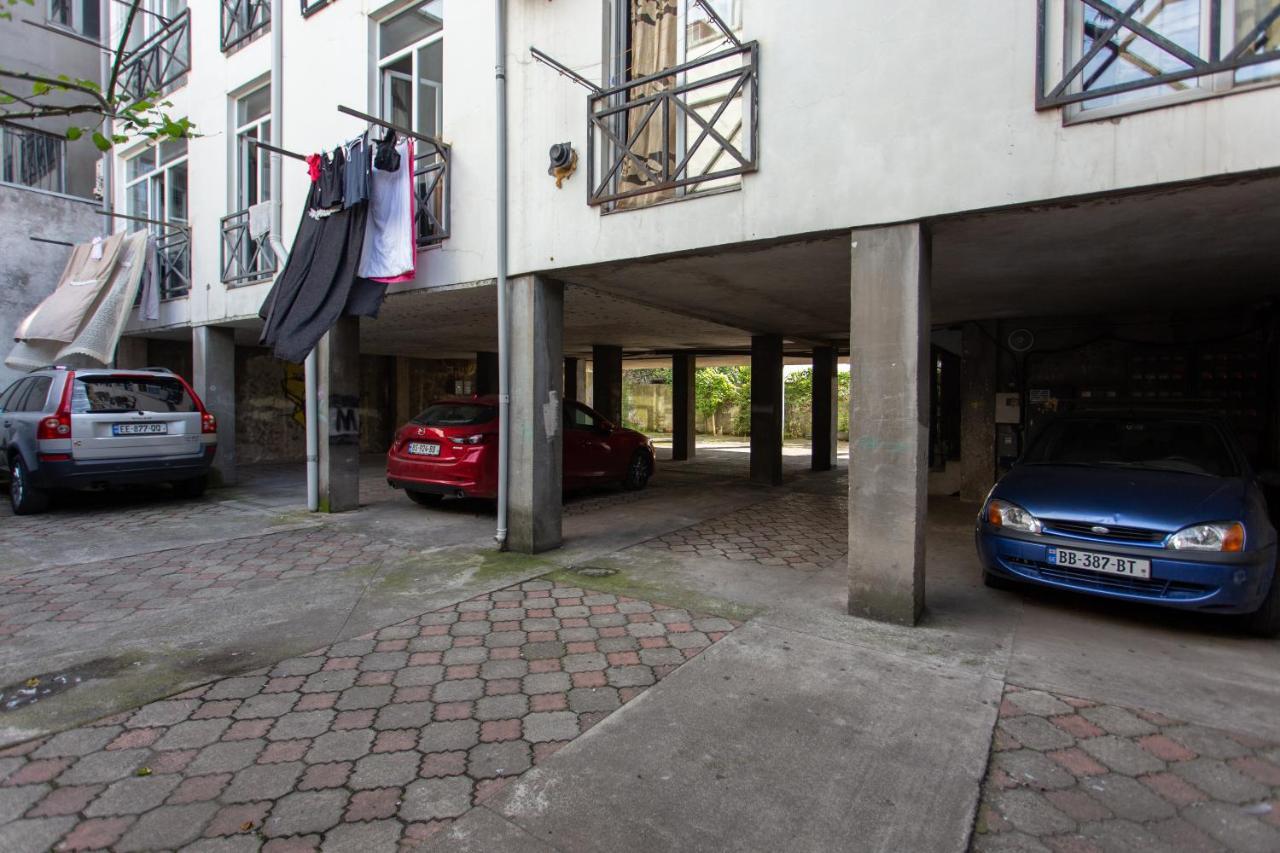 Apartments In The Historical Center Of Batumi, Near The Seaside Park Exteriör bild