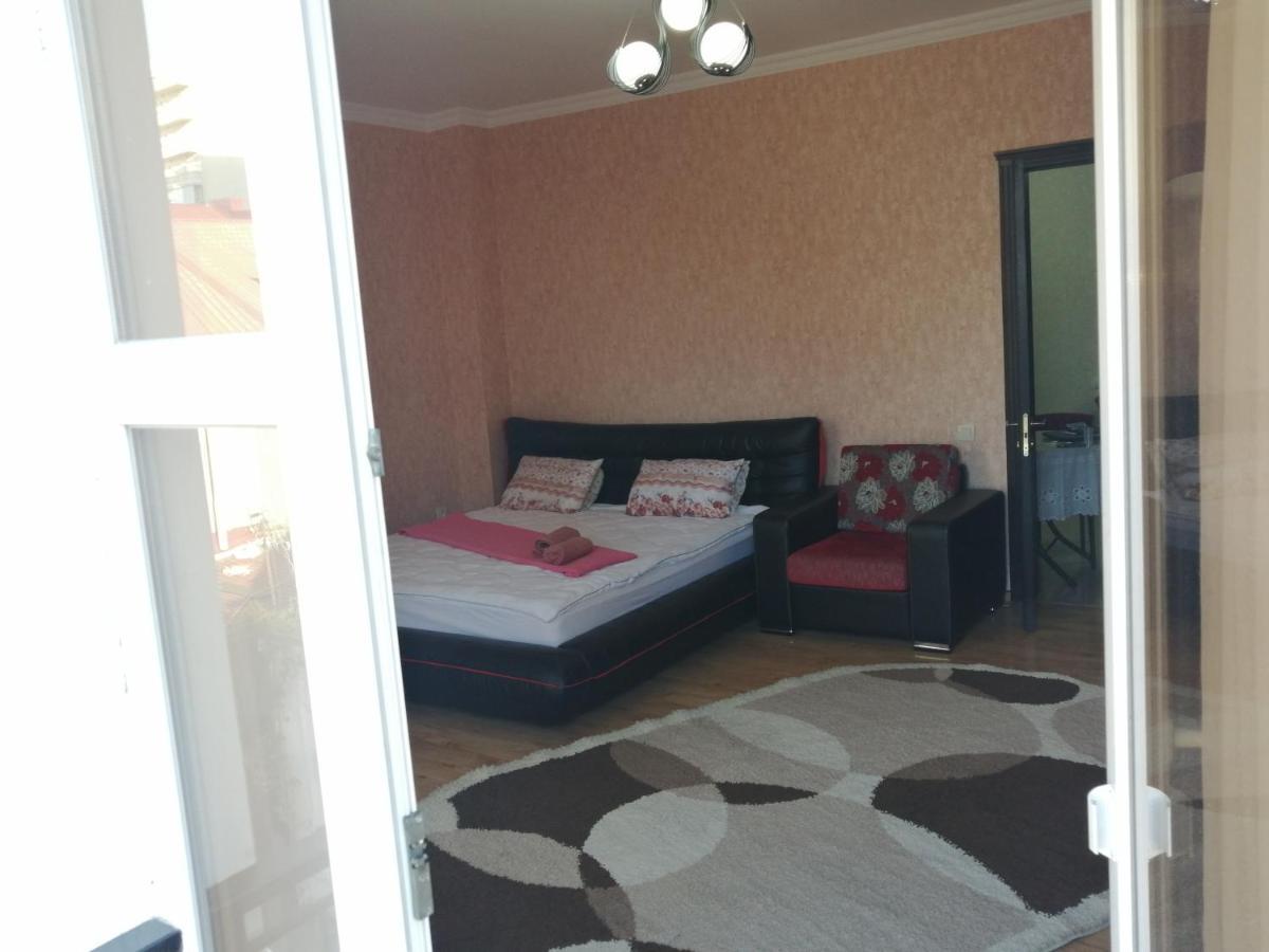 Apartments In The Historical Center Of Batumi, Near The Seaside Park Exteriör bild